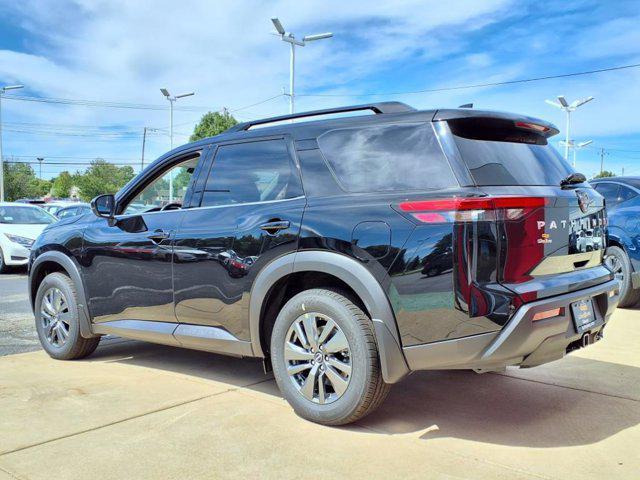 new 2025 Nissan Pathfinder car, priced at $45,455