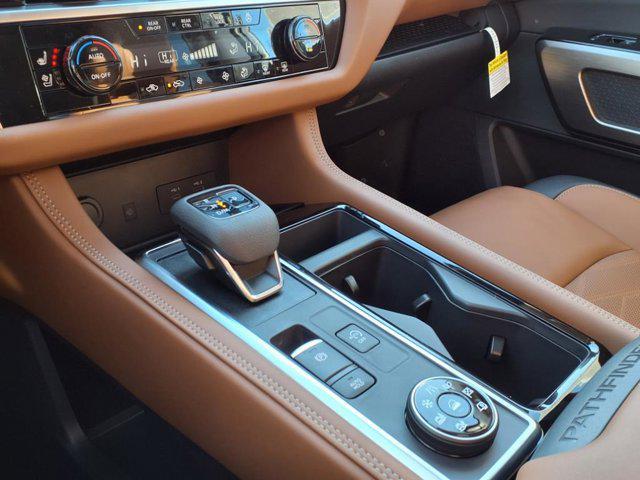 new 2025 Nissan Pathfinder car, priced at $51,910