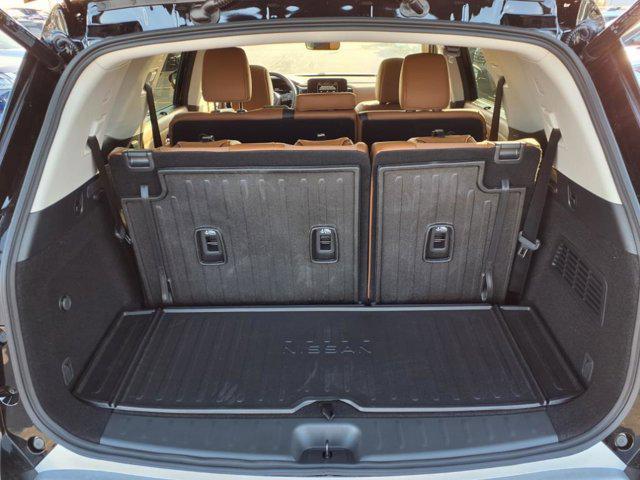 new 2025 Nissan Pathfinder car, priced at $51,910