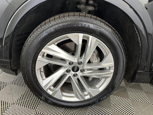 used 2023 Audi Q7 car, priced at $33,878