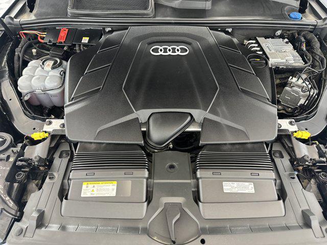 used 2023 Audi Q7 car, priced at $33,878