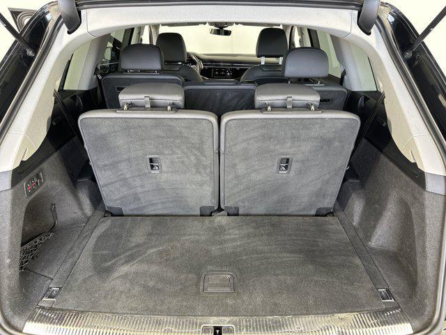 used 2023 Audi Q7 car, priced at $33,878
