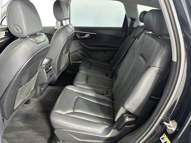 used 2023 Audi Q7 car, priced at $33,878