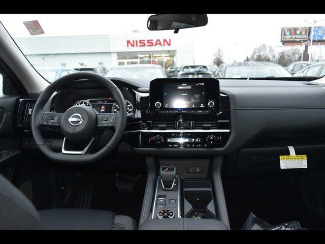 new 2025 Nissan Pathfinder car, priced at $44,870