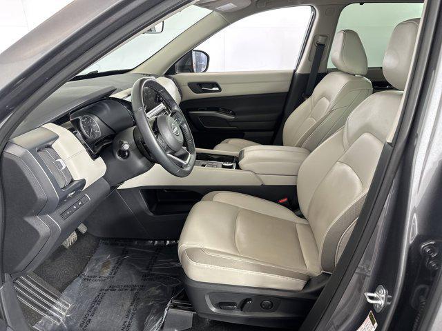 used 2023 Nissan Pathfinder car, priced at $35,778