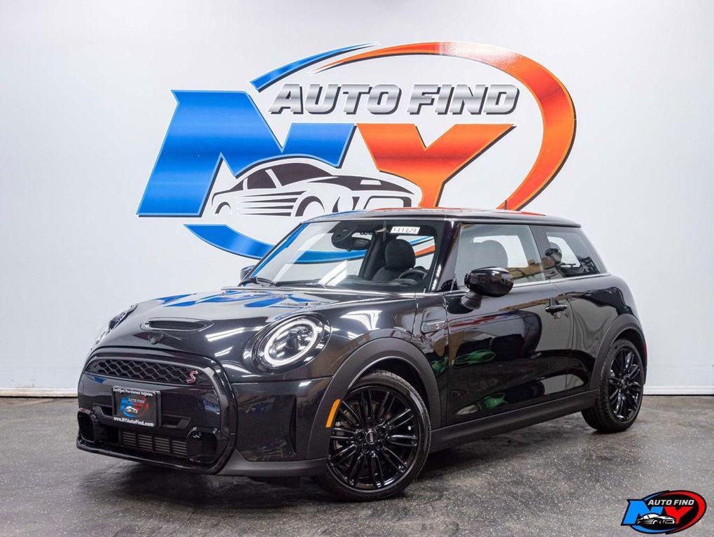 used 2024 MINI Hardtop car, priced at $28,985