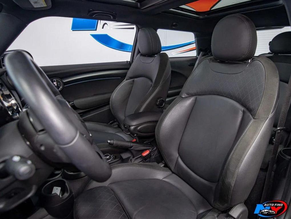 used 2024 MINI Hardtop car, priced at $28,985