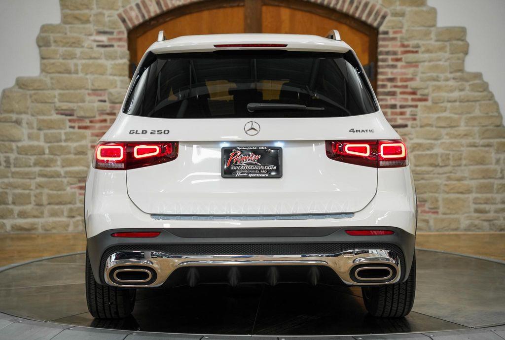 used 2021 Mercedes-Benz GLB 250 car, priced at $29,900