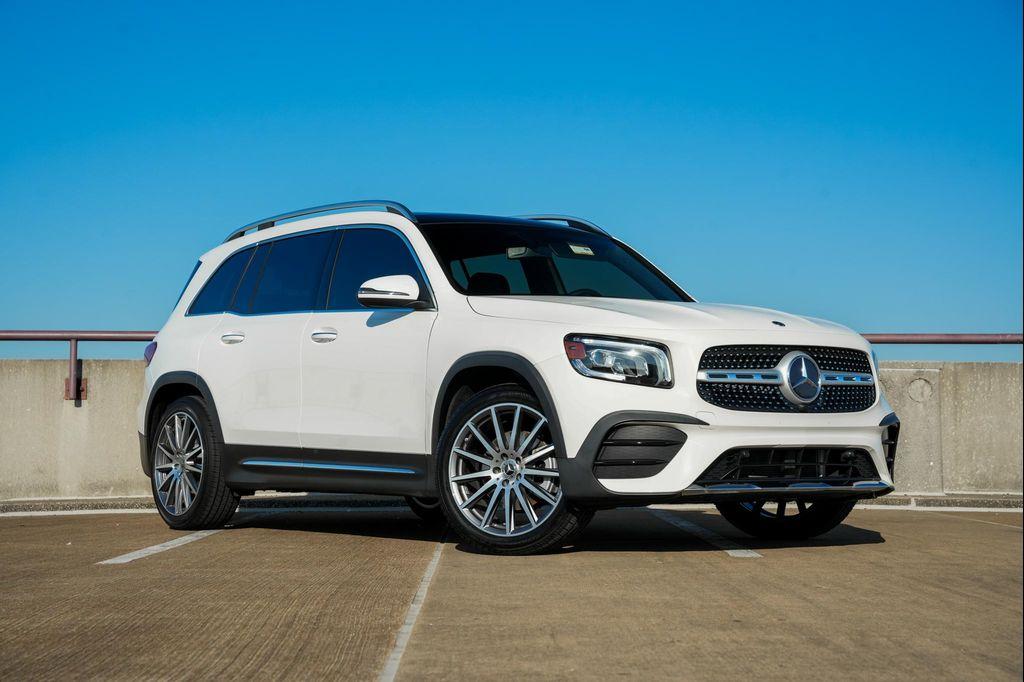 used 2021 Mercedes-Benz GLB 250 car, priced at $29,900