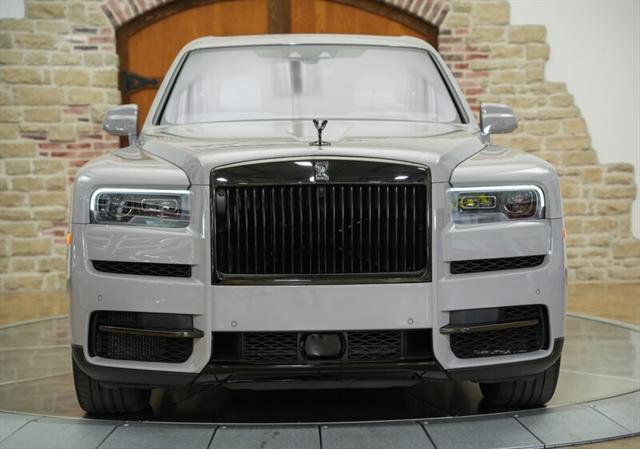 used 2022 Rolls-Royce Cullinan car, priced at $349,900