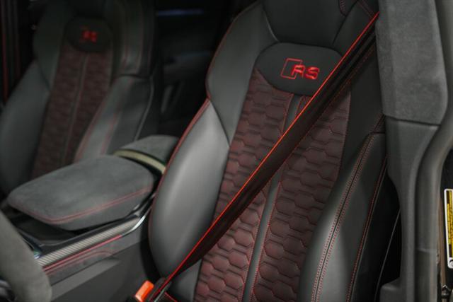 used 2025 Audi RS Q8 car, priced at $149,900