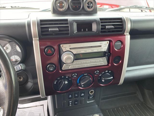 used 2007 Toyota FJ Cruiser car, priced at $14,988