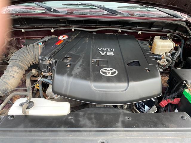 used 2007 Toyota FJ Cruiser car, priced at $14,988