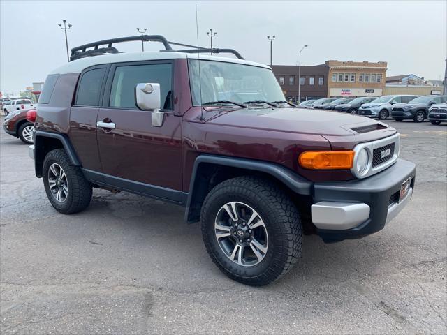 used 2007 Toyota FJ Cruiser car, priced at $14,988