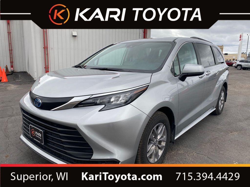 used 2024 Toyota Sienna car, priced at $38,988