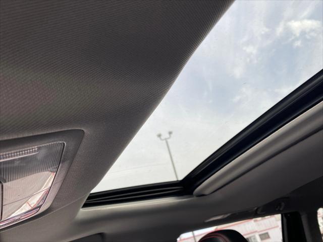 used 2019 Toyota Highlander car, priced at $26,988