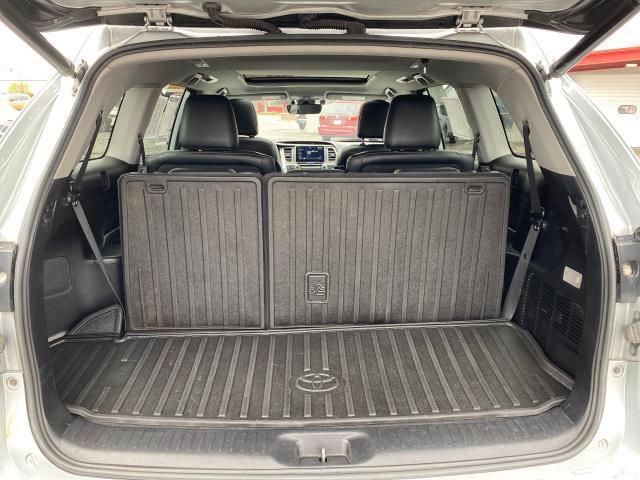 used 2018 Toyota Highlander Hybrid car, priced at $25,988