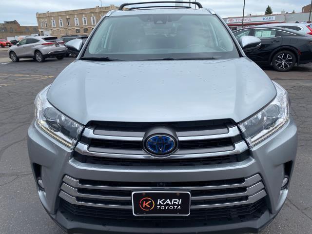 used 2018 Toyota Highlander Hybrid car, priced at $25,988