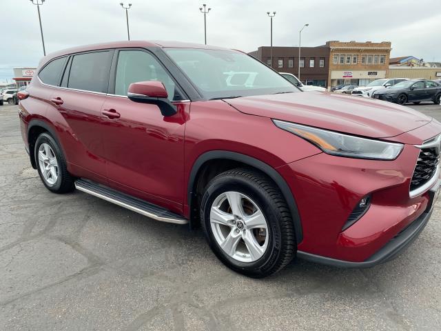 used 2022 Toyota Highlander car, priced at $29,988