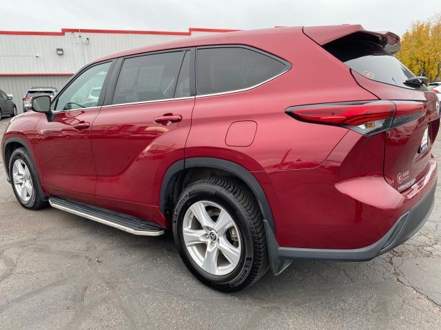 used 2022 Toyota Highlander car, priced at $29,988