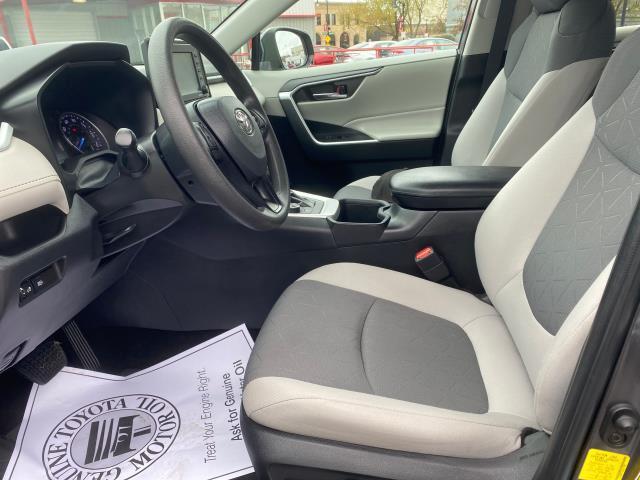 used 2022 Toyota RAV4 Hybrid car, priced at $32,988