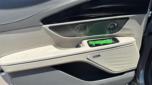 new 2025 Lincoln Nautilus car, priced at $62,320