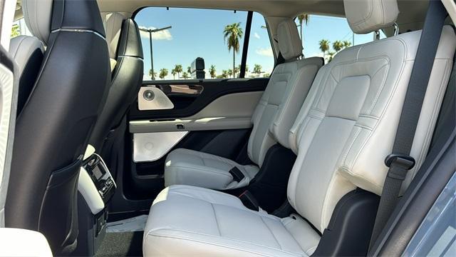 new 2025 Lincoln Aviator car, priced at $71,200