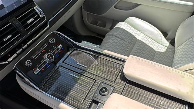 used 2020 Lincoln Navigator car, priced at $46,981
