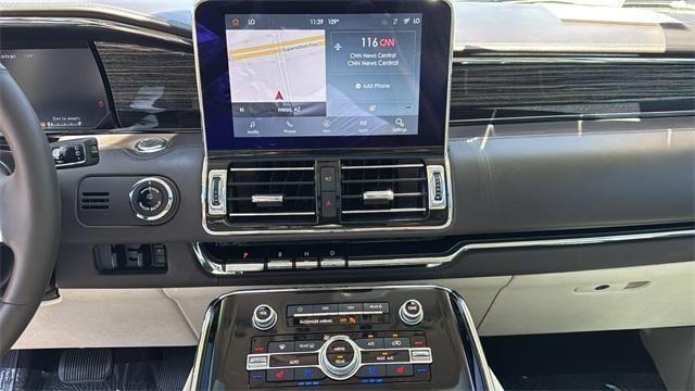 used 2020 Lincoln Navigator car, priced at $46,981