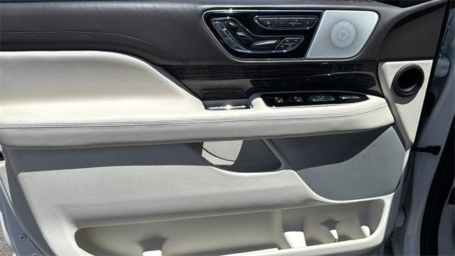 used 2020 Lincoln Navigator car, priced at $46,981