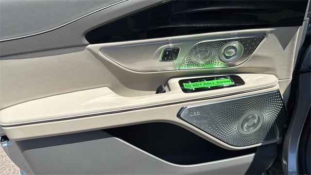 new 2025 Lincoln Nautilus car, priced at $67,730