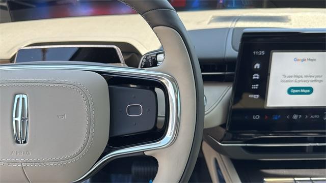 new 2025 Lincoln Nautilus car, priced at $67,730