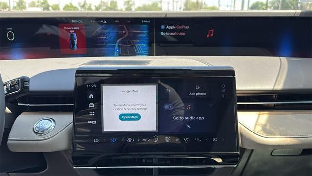 new 2025 Lincoln Nautilus car, priced at $67,730