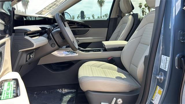 new 2025 Lincoln Nautilus car, priced at $66,525