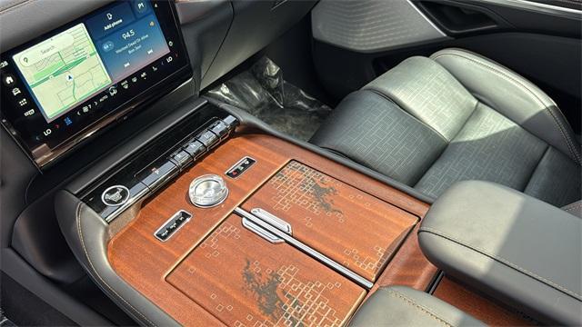 new 2025 Lincoln Navigator L car, priced at $121,940