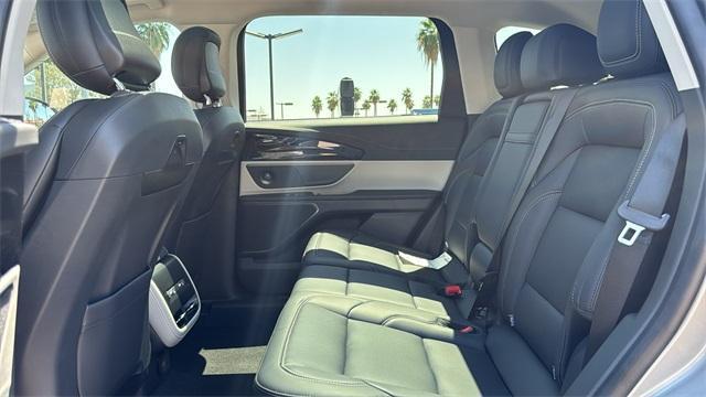 new 2025 Lincoln Nautilus car, priced at $58,520