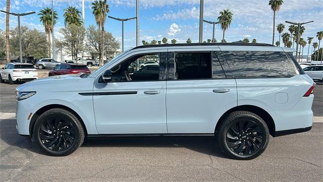 new 2025 Lincoln Navigator car, priced at $102,872