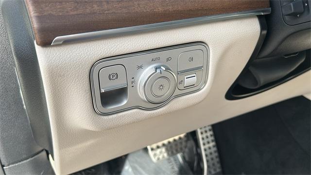 used 2022 Mercedes-Benz GLS 450 car, priced at $51,998