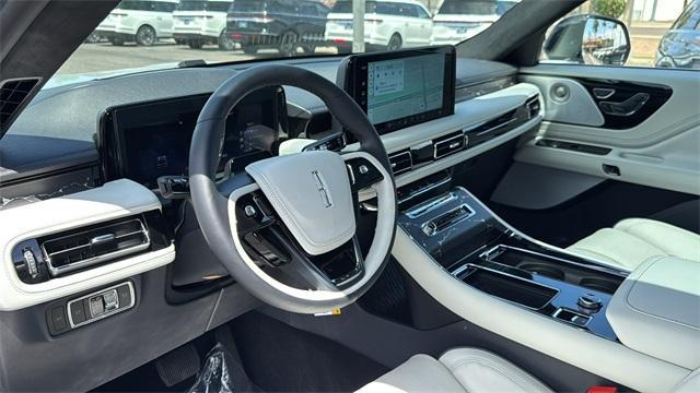 new 2025 Lincoln Aviator car, priced at $89,770