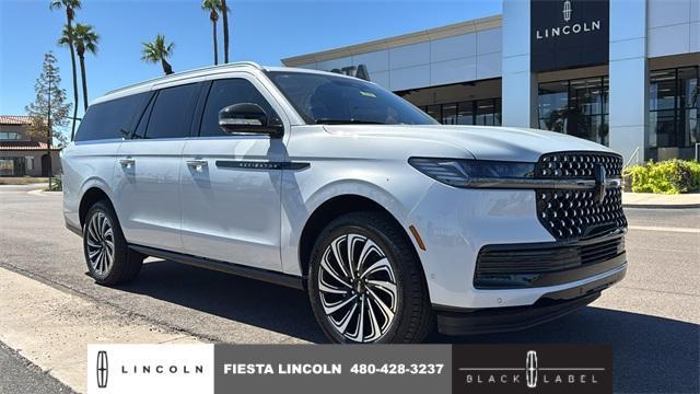 new 2025 Lincoln Navigator L car, priced at $122,555