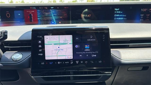 new 2025 Lincoln Nautilus car, priced at $62,455