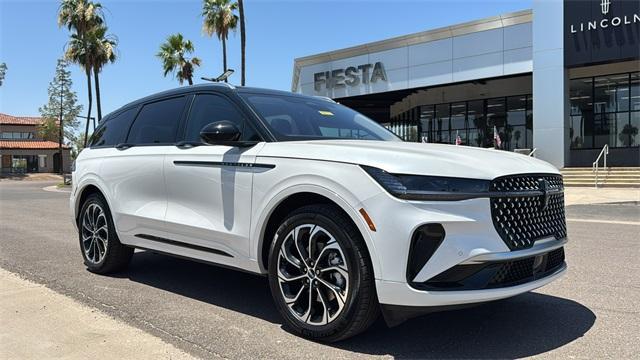new 2025 Lincoln Nautilus car, priced at $62,455