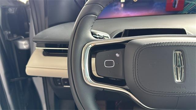 new 2025 Lincoln Nautilus car, priced at $62,320