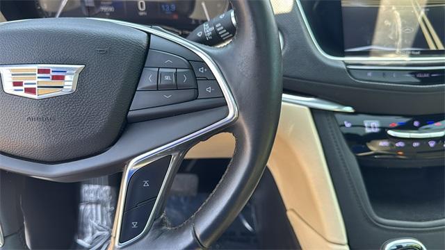 used 2017 Cadillac XT5 car, priced at $18,952