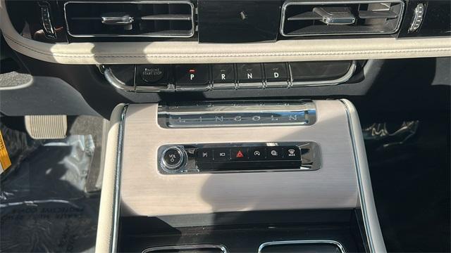 new 2025 Lincoln Aviator car, priced at $72,446