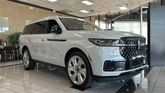 new 2025 Lincoln Navigator car, priced at $122,480