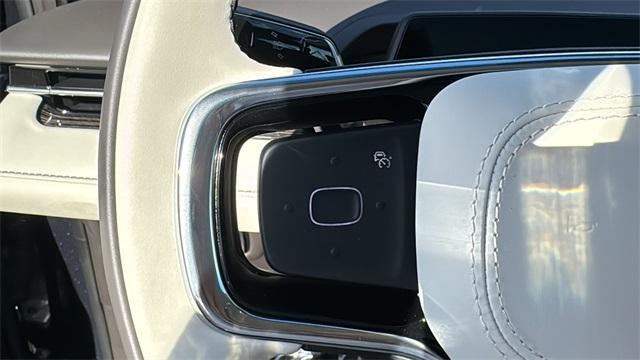 new 2024 Lincoln Nautilus car, priced at $75,195