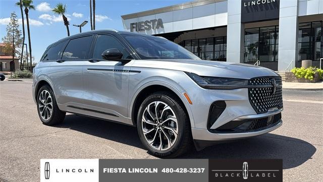 new 2025 Lincoln Nautilus car, priced at $63,275
