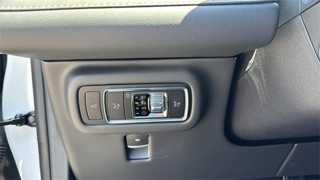 new 2025 Lincoln Nautilus car, priced at $69,910