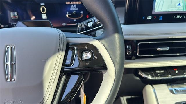 new 2025 Lincoln Aviator car, priced at $73,534